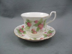 Lyndale Cup & Saucer